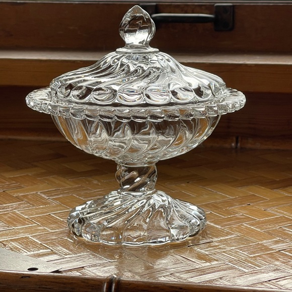 Vintage Fostoria Colony Crystal swirl candy dish mid century modern collectible - Picture 7 of 8